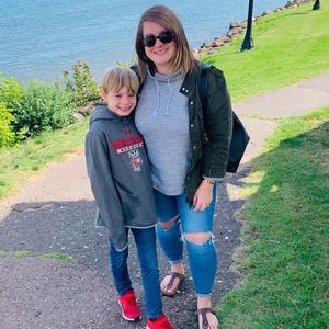 Meet your Posher, Annie